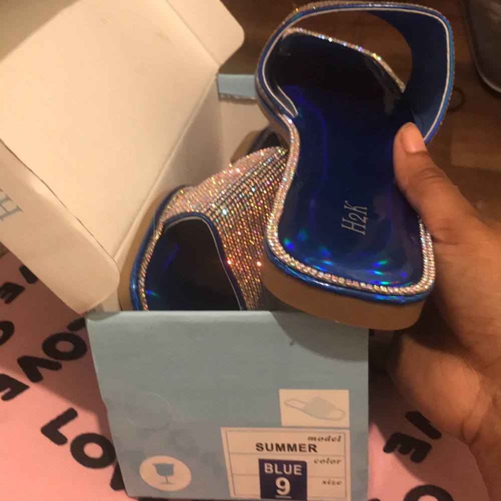 Blue Slides - Picture 4 of 4